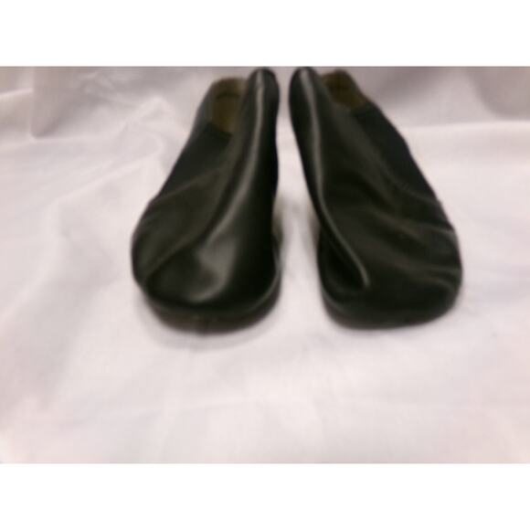 Pre-Owned Jazz Shoes Black Dance Class Girls 6M Slip On Leather Split Sole - Picture 2 of 4